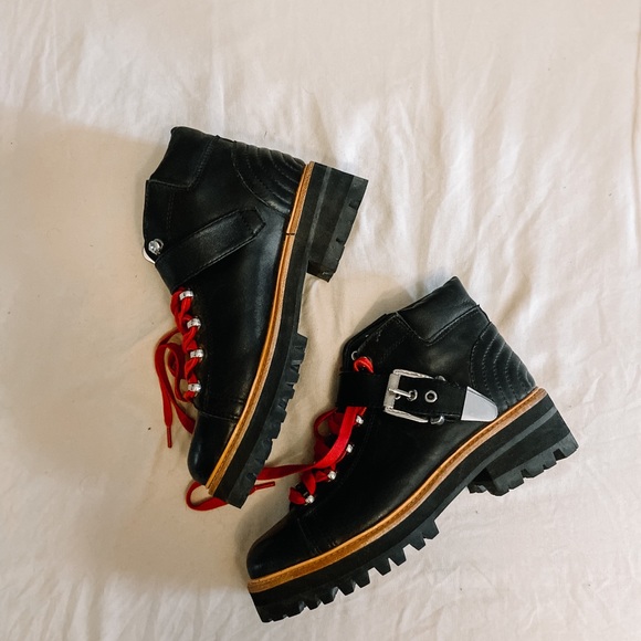 marc fisher indre platform boot